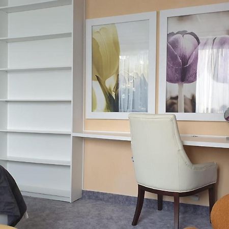 Kvetinovy Apartman A3B V Chomutove Exteriör bild